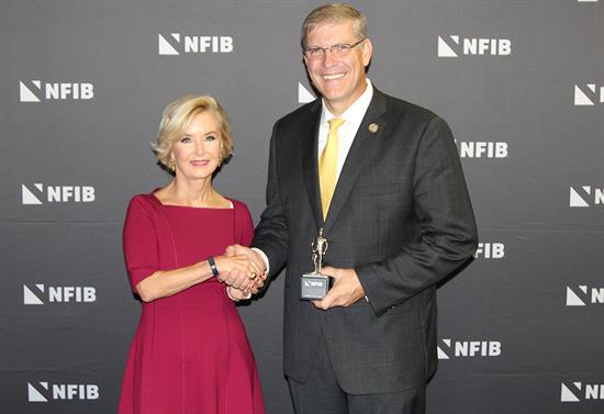 Rep. Loudermilk Receives Guardian of Small Business Award