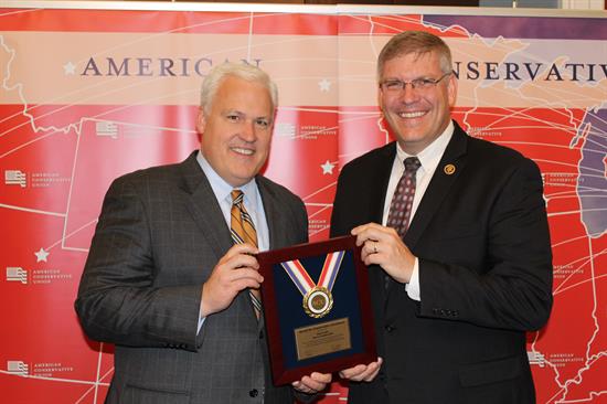 Rep. Loudermilk Receives Award for Conservative Excellence